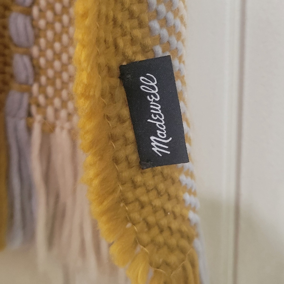 Madewell Chunky Weave Fringe Scarf Egyptian Gold - Picture 4 of 4